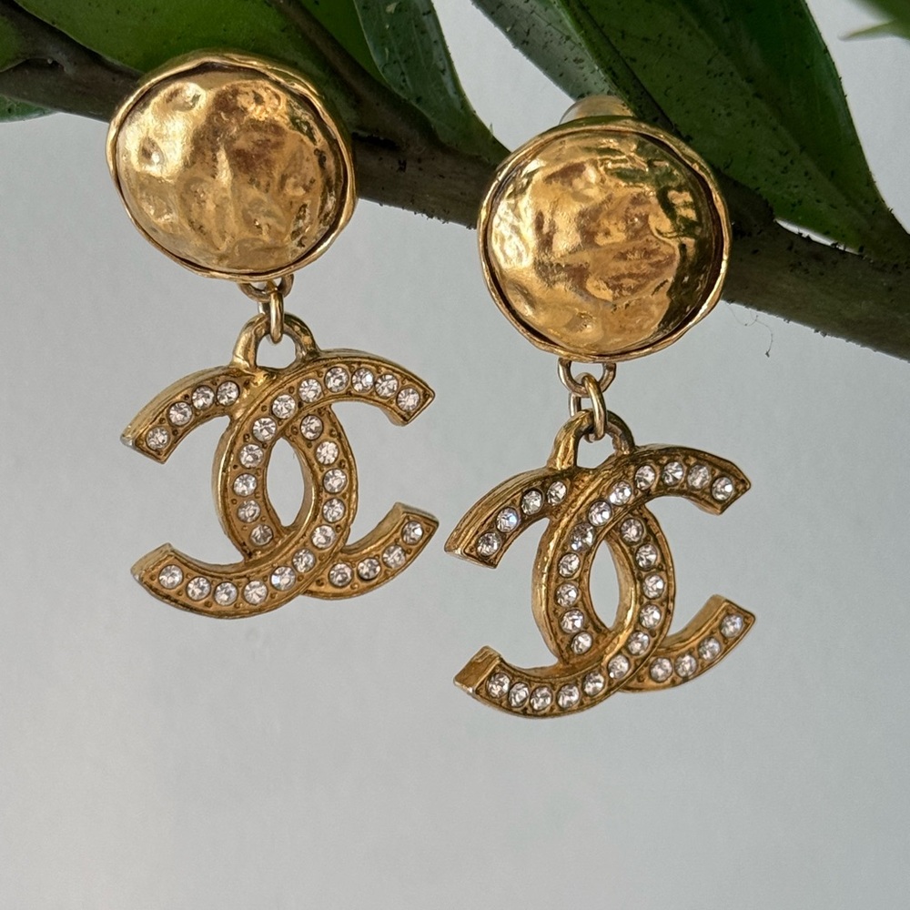 Vintage Chanel CC Crystal Earrings - Clip-on